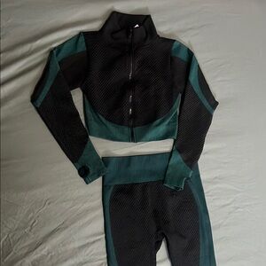 New Mix Black and Green Leggings Set